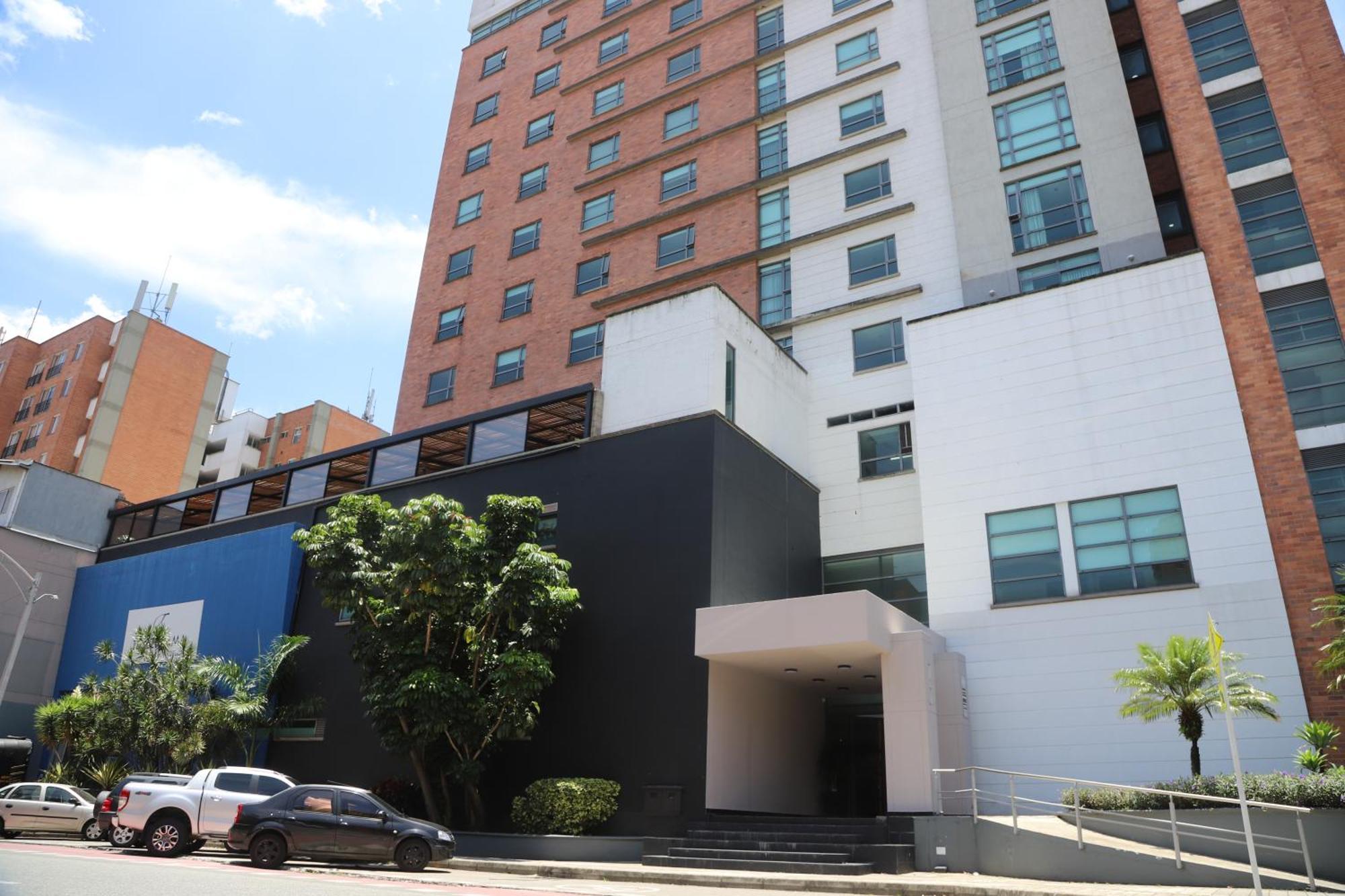 Tequendama Hotel Medellin - Estadio Exteriör bild